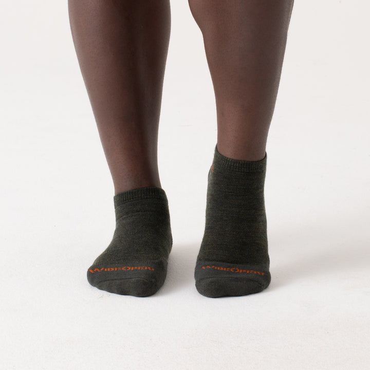 On body of the Forest No show with orange logo, with forest body --Forest