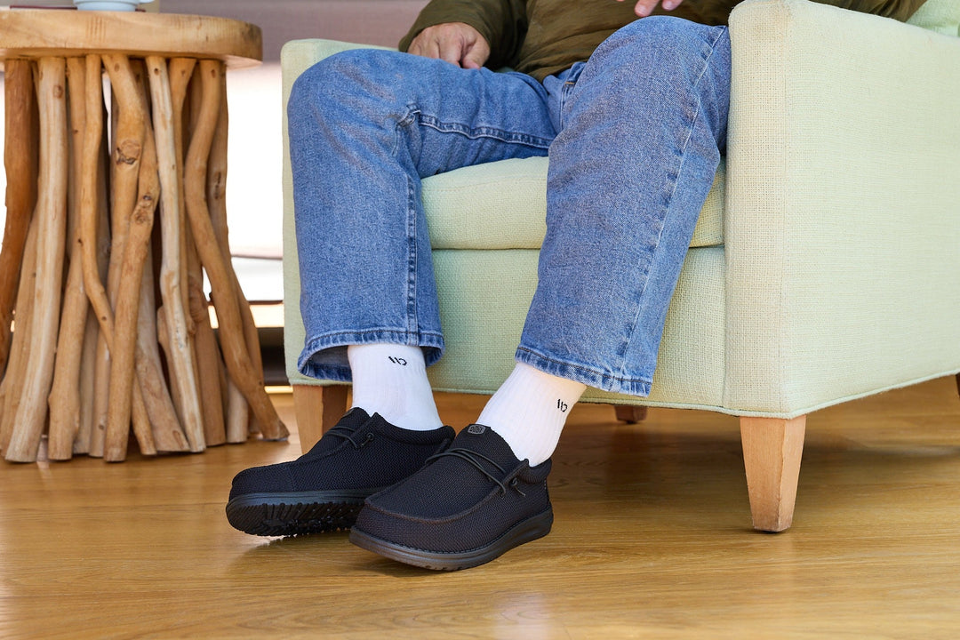 Why Your Feet Deserve the Comfort of Non-Binding Socks