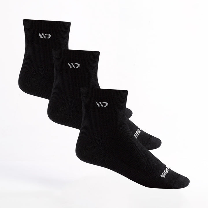 Bundle image of three 9014 Quarter lightweight socks in black