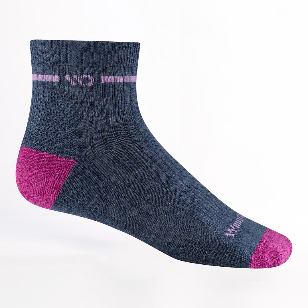 9501 Single stripe Quarter Sock in Denim featuring a  dark pink heel/toe and logo with a Blue body 