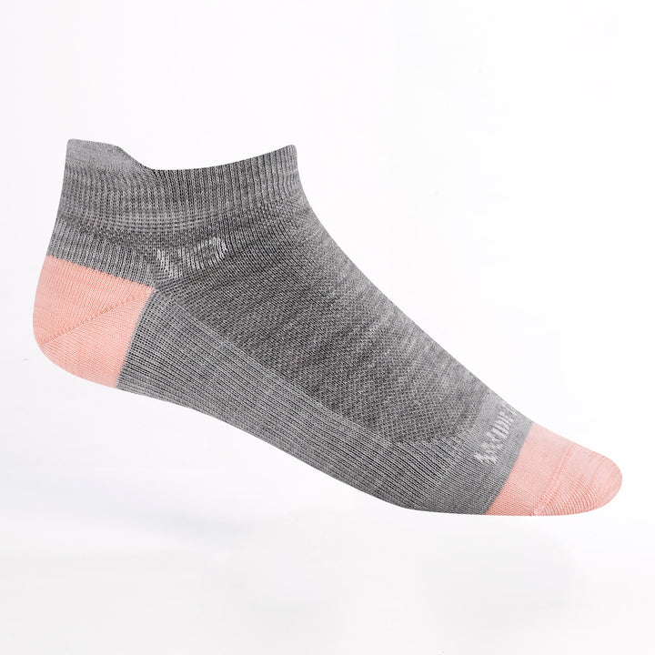 womens Ankle lightweight no cushion sock in light gray featuring pink heel/toe and white logo